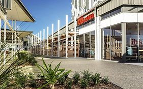 Ibis Mackay